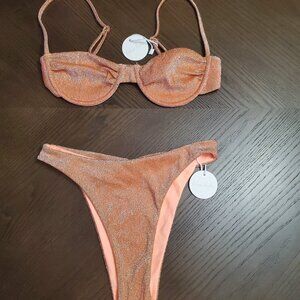 NWT Women's Wave Babe Bikini set
